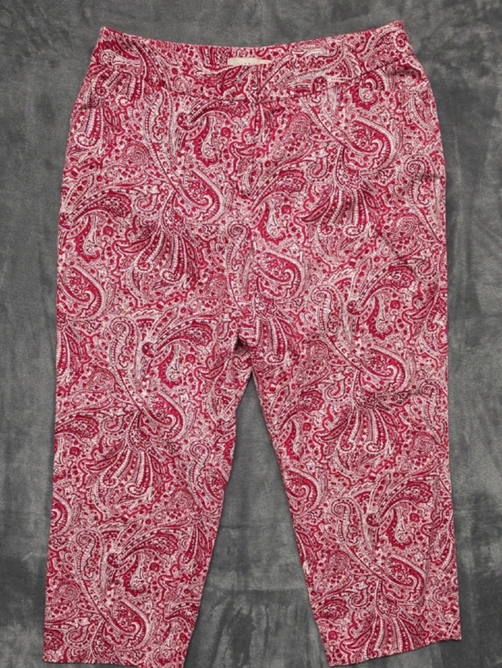 Talbots Pink and White Paisley Cropped  Pants sz 10